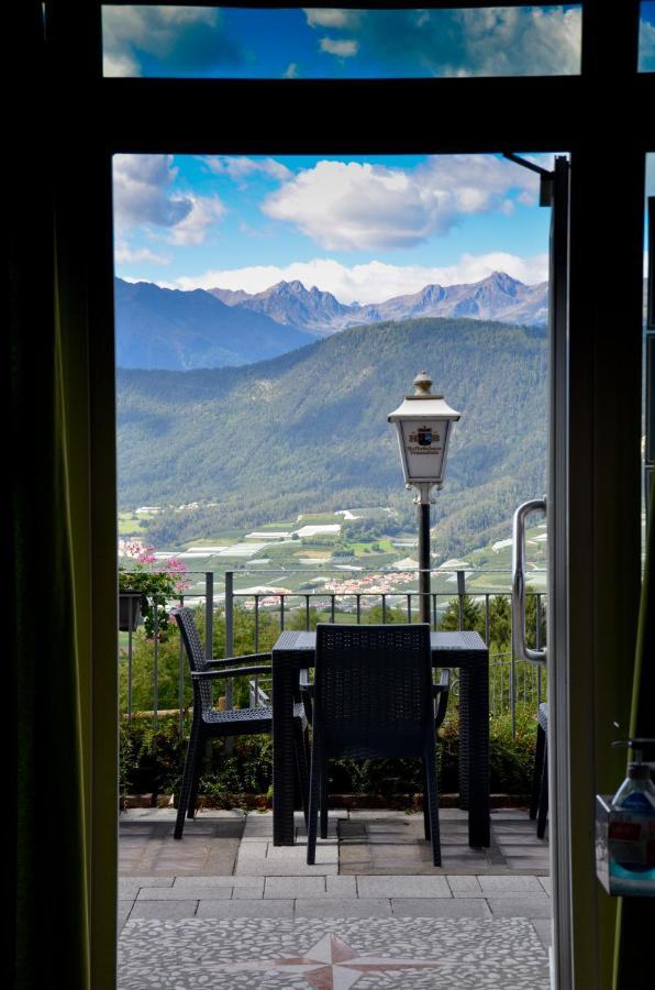 Hotel Villa Argentina Ronzone Exteriör bild